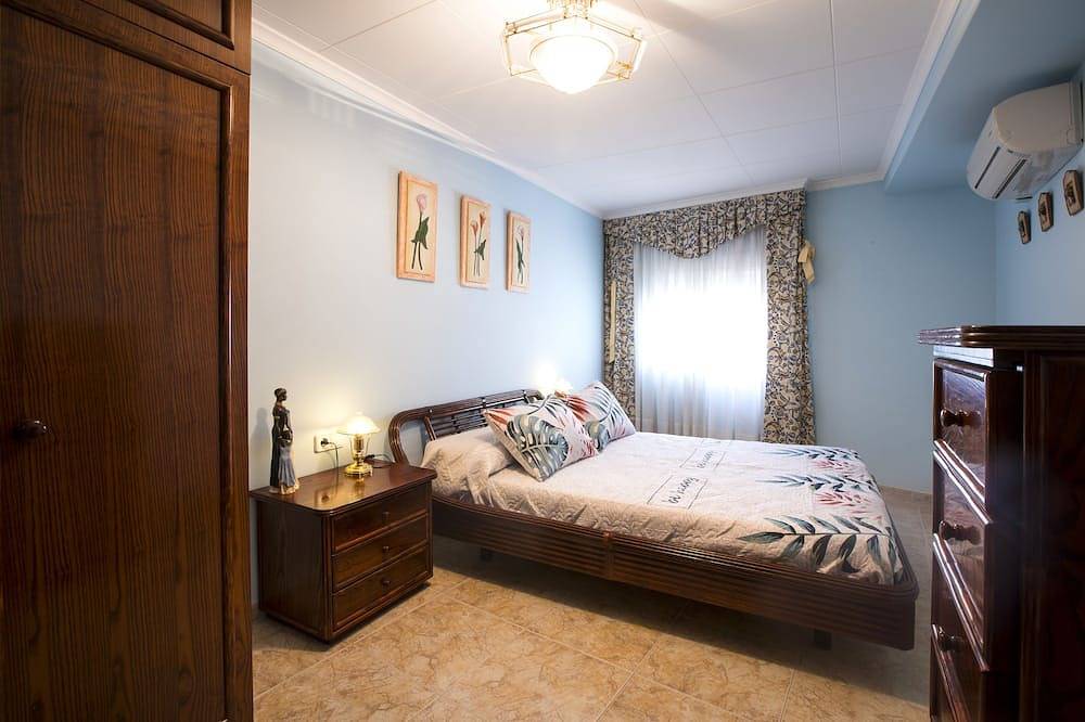 Casa en el casco antiguo. Ideal si te gusta disfrutar del silencio. in Alcanar, Costa Dorada