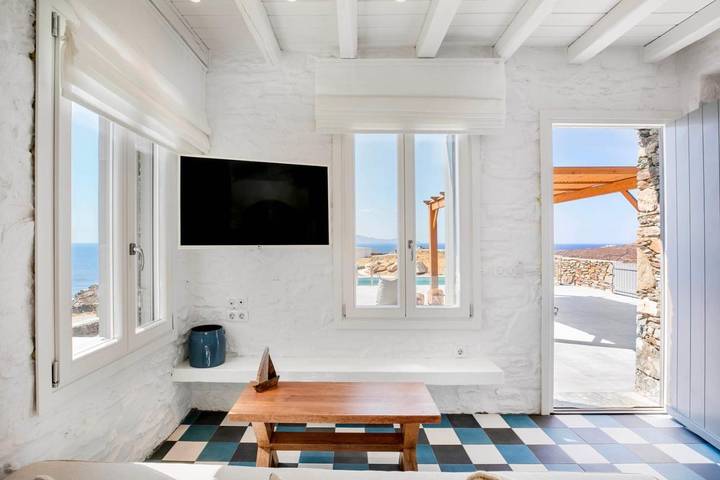 Location de vacances pour 2 personnes, avec piscine et jardin ainsi que vue et balcon dans Κανάλα - 3