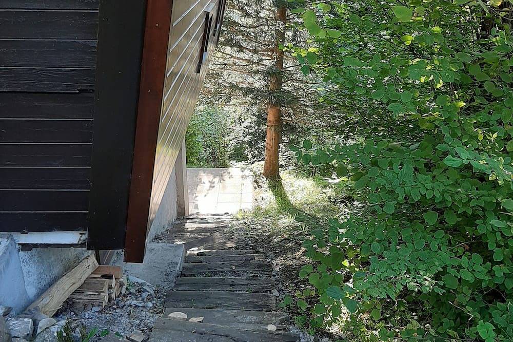 Chalet in Thollon-les-Mémises, Thonon-les-Bains region