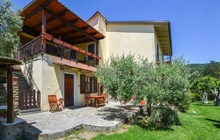 Gîte pour 2 personnes, avec terrasse et piscine, animaux acceptés à Arezzo - 2
