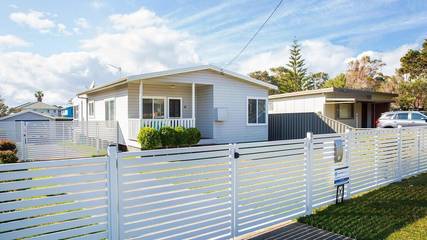 Holiday Home for 7 People in Culburra, Culburra Beach, Photo 3