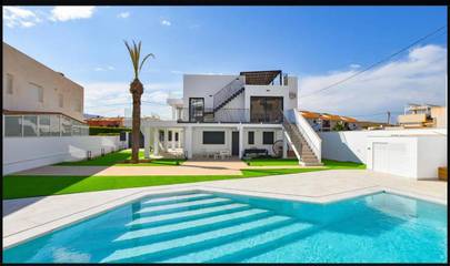 Gîte pour 6 personnes, avec piscine ainsi que vue et jardin à San Juan de los Terreros