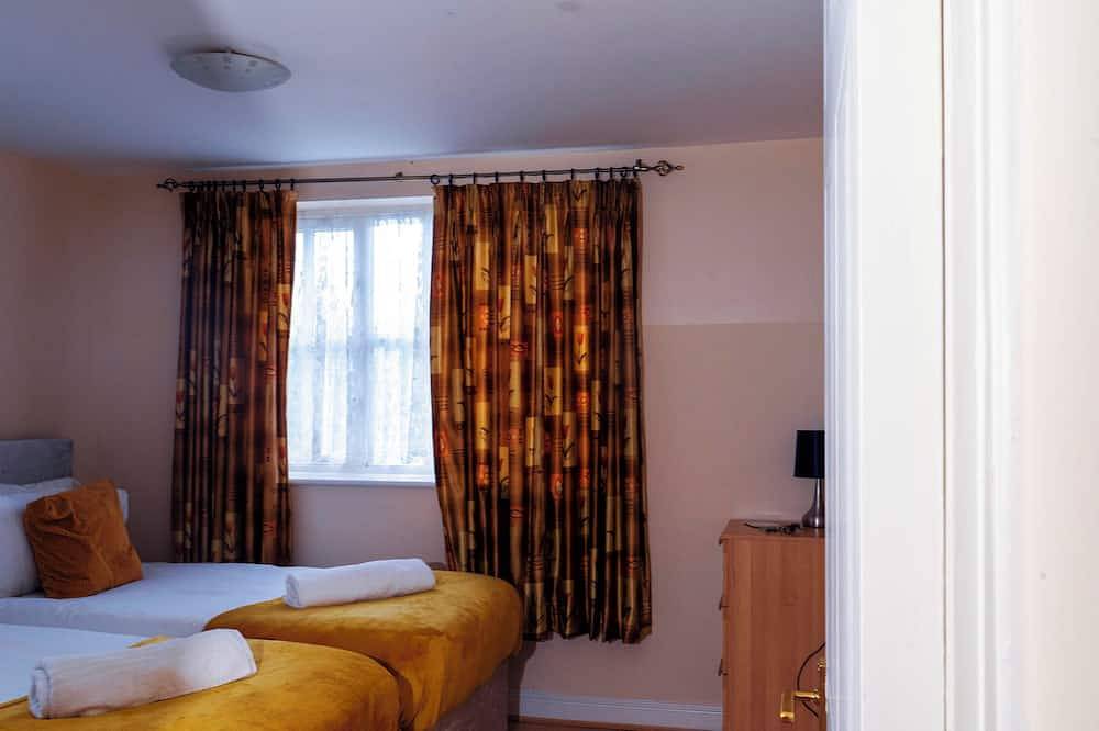 Ganze Wohnung, Homely 2Bed-Appt Bletchley Milton Keynes |Contractors|Vacationers |Wi-fi|Parking in Milton Keynes, Südostengland