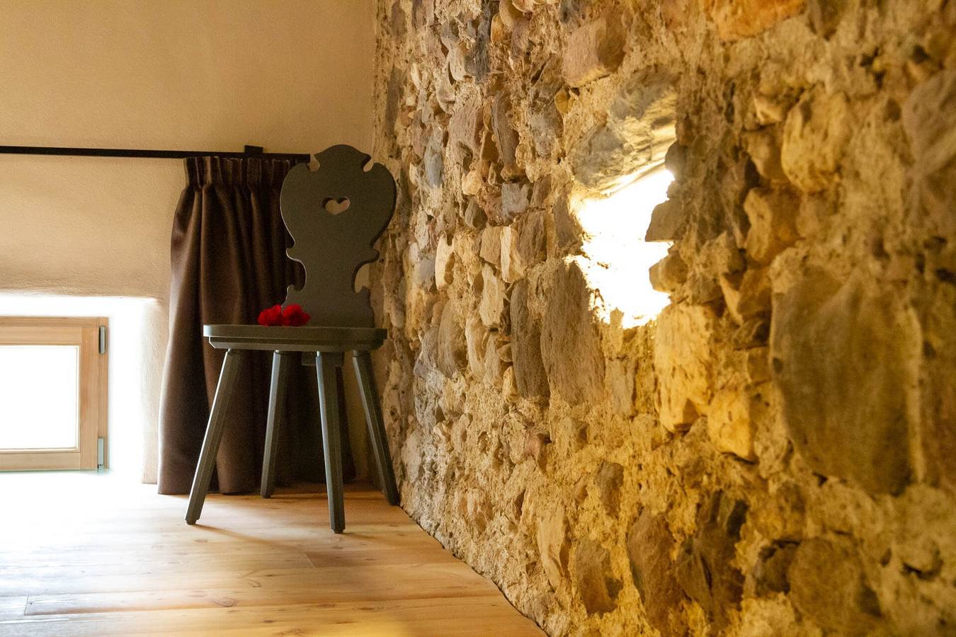 Ganze Wohnung, Ferienwohnung "Daimlhof Ferienwohnung Schlernstein" mit Bergblick, Garten, Balkon und Wlan in Ums, Völs am Schlern