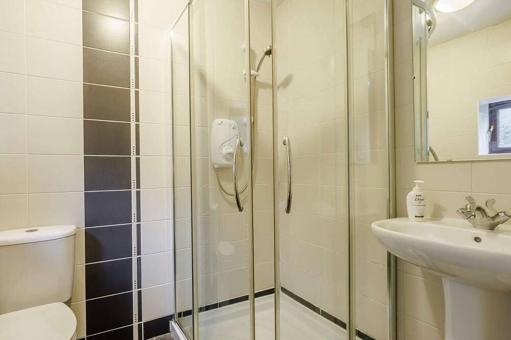 1 Bed in Glossop in Derbyshire