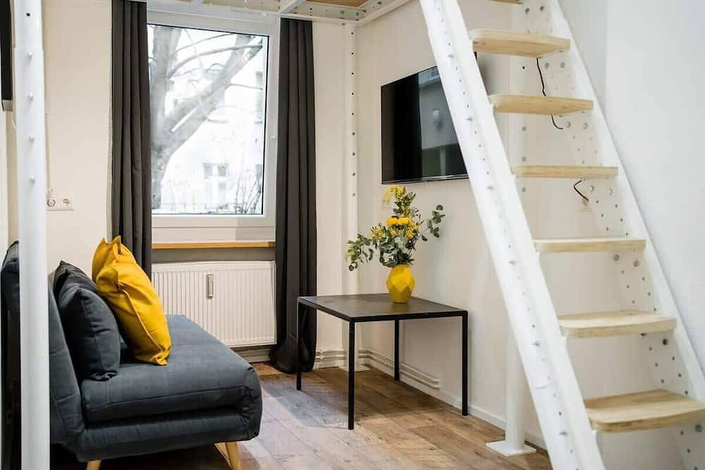 Ganze Wohnung, Cosy Box @ Boxhagener Platz in Friedrichshain - Kreuzberg, Berlin