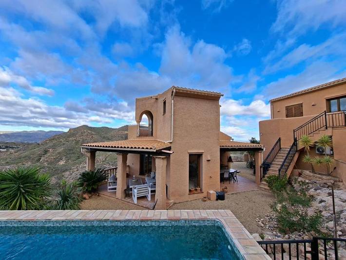 Casa rural para 5 personas, con vistas además de jardín y piscina en Turre - 3