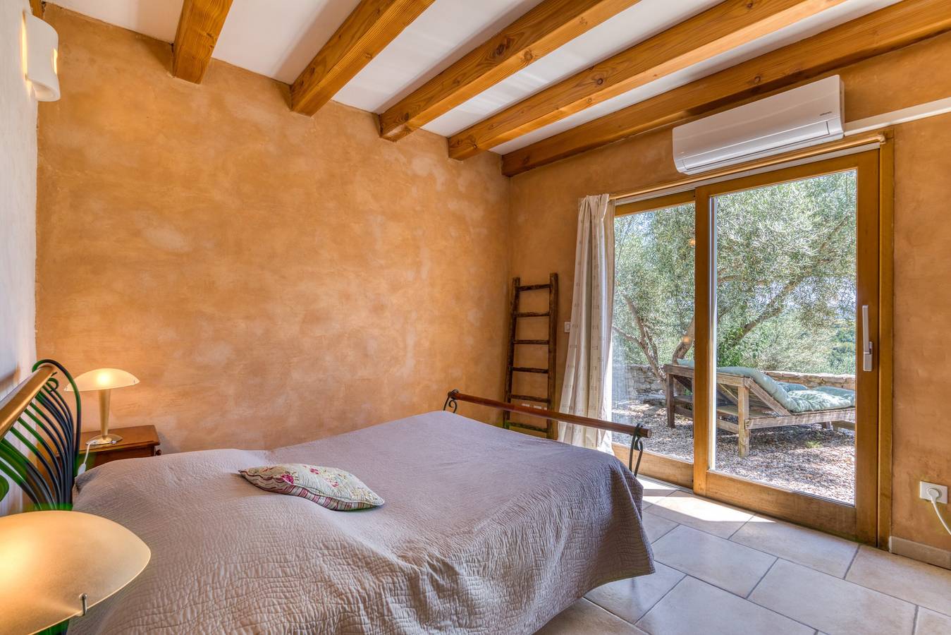 La loge du Loriot aan de poorten van de Gorges de l'Hérault, foto 9