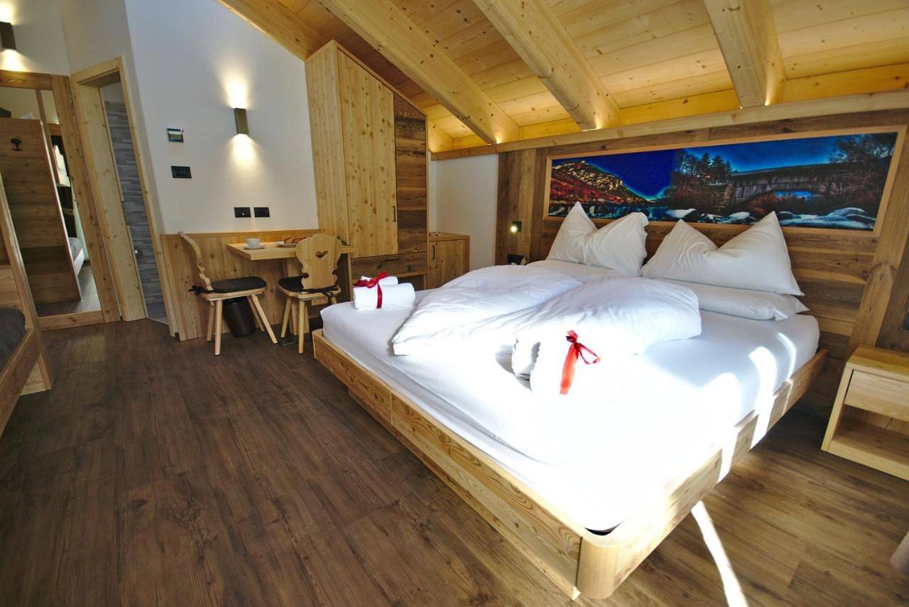 Double Room with Balcony in Tesero, Dolomiti di Fiemme