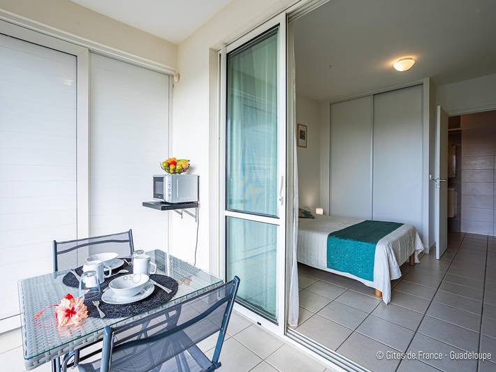 Studio entier, Appartement en bord de mer avec piscine in Plage de Ferry, Deshaies