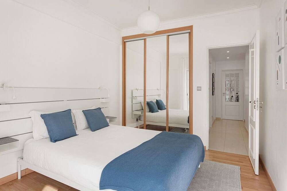 Ganze Wohnung, Luz and Mar @ Coastal Oeiras in Oeiras, Costa de Lisboa