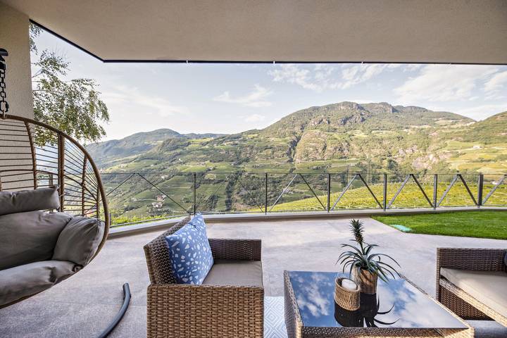 Ganze Wohnung, Neueröffnung - "Apartment 16" mit Bergblick, Terrasse in Karneid, Rosengarten-Latemar