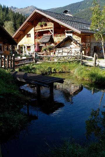 Chambre d’hôte pour 3 personnes, avec vue et jardin ainsi que terrasse et sauna dans Le Pleynet Les Sept Laux
