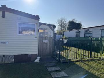 Vacation Rental for 4 Guests in Kamperland, Zeeland Coast, Picture 1