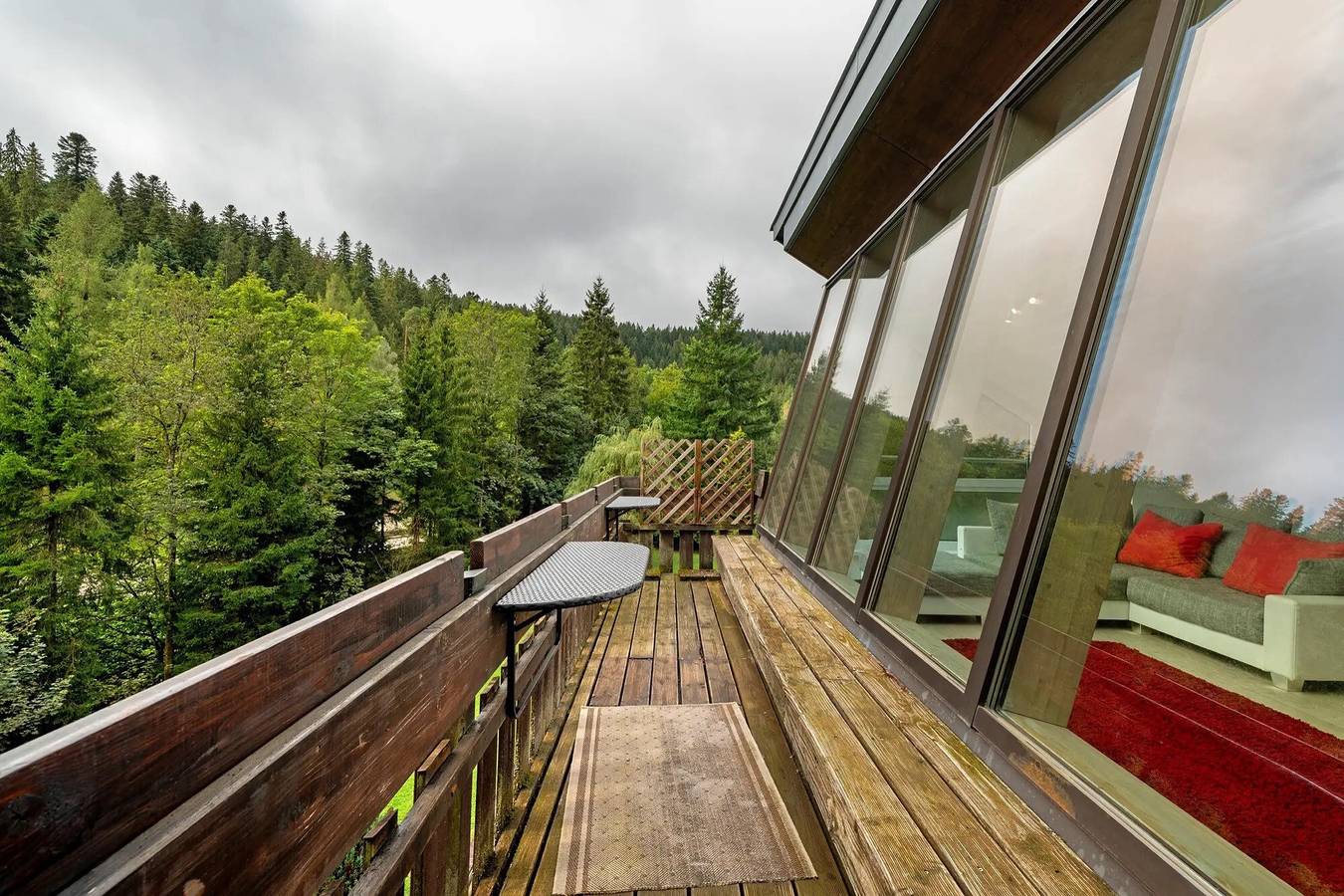 Ganze Wohnung, Apartment „Villa Eichwald - Schwarzwaldloft“ mit Gemeinschaftsgarten, Balkon und Wlan in Freudenstadt, Mittlerer Schwarzwald