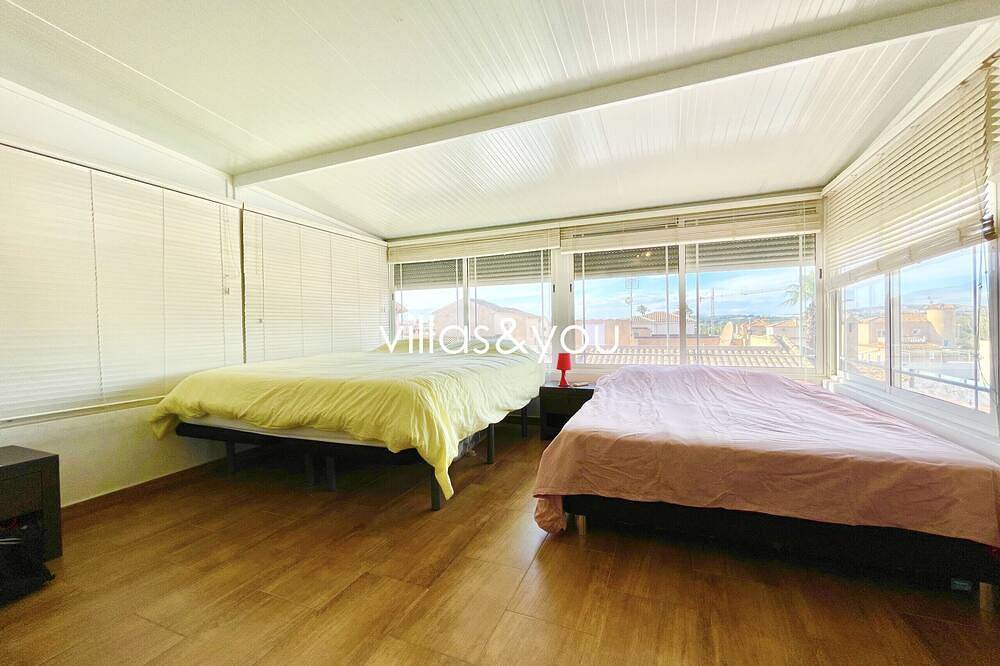 Villa Atalaya Park by Villas&You in Benijófar, Costa Blanca