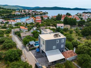 Smještaj Za Odmor za 4 Osobe u Zaboric, Šibensko-kninska županija, Fotografija 2