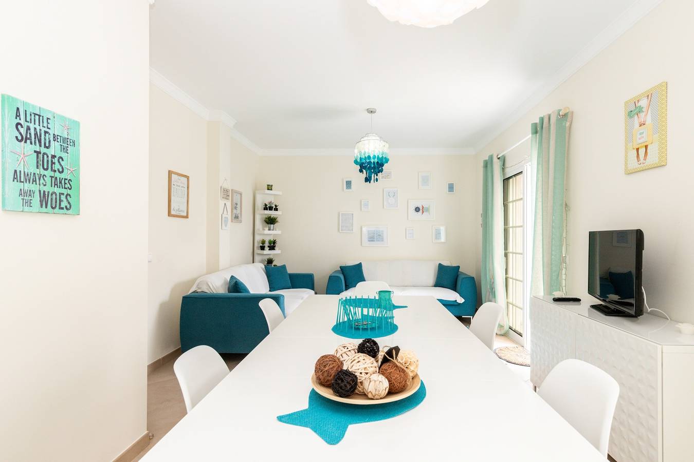 Moradia moderna a 6 minutos da praia by Algarvemanta (34V3) in Manta Rota, Parque Natural da Ria Formosa