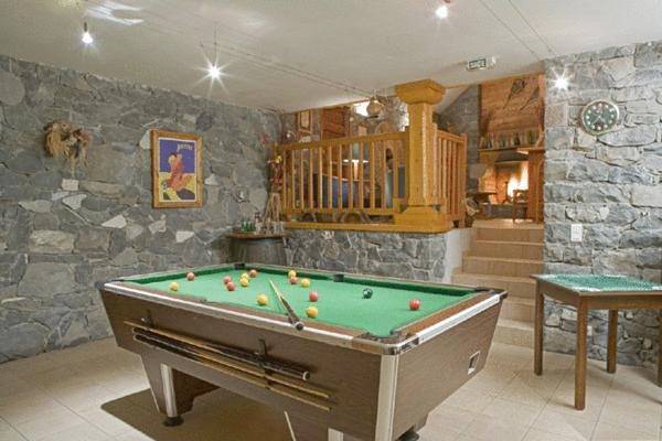 Hôtel pour 2 personnes, avec jardin ainsi que sauna et jacuzzi dans Office De Tourisme De Vars - 4