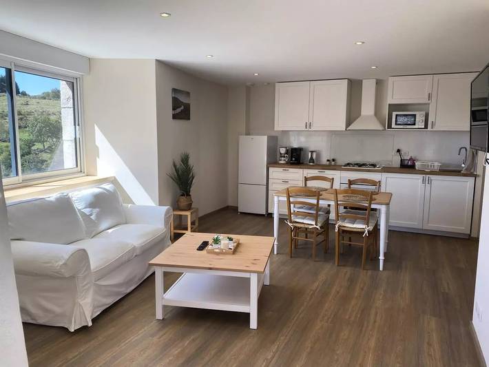 Gîte pour 2 personnes, avec piscine et jardin à Brion (Lozère) - 3