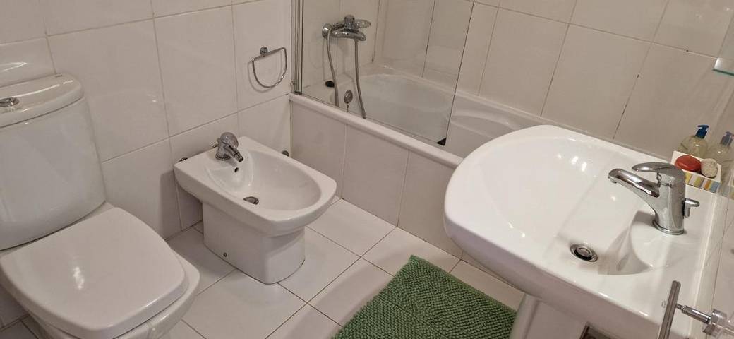 Location de vacances pour 6 personnes, avec vue ainsi que piscine et jardin dans Paredes de Coura - 4