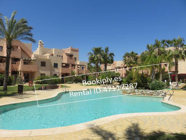 Gîte pour 6 personnes, avec Balcon ainsi que Jardin et Bassin pour enfant à Vera - 2