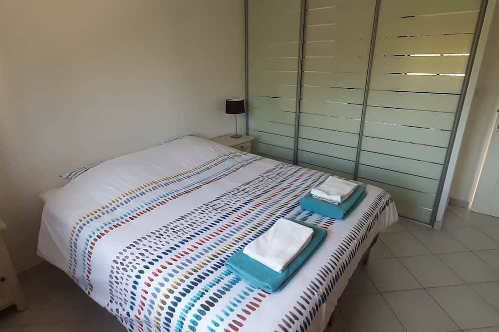 Quiet Provençal villa in a private domain in Les Arcs (Var), Draguignan region