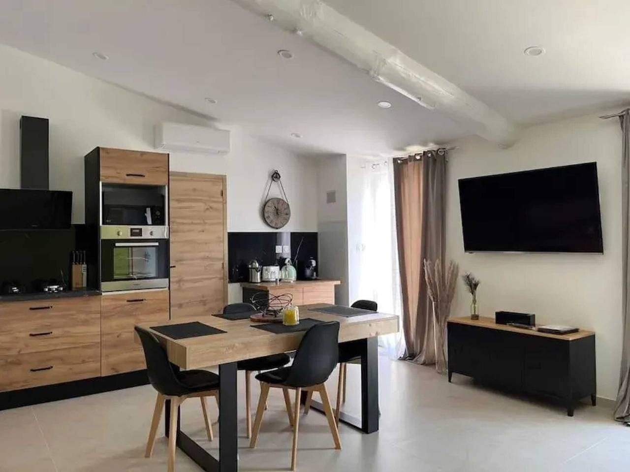 Encantadora Villa en Châteaurenard con Piscina Privada in Châteaurenard, Region de Arles