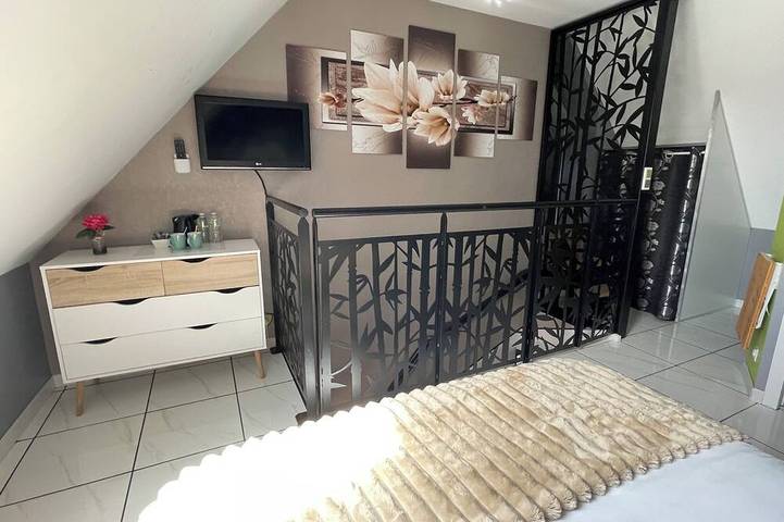 Location de vacances pour 2 personnes, avec Jacuzzi à Les Hayes - 4