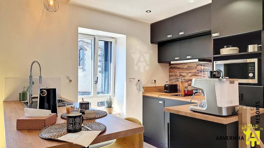 Location de vacances pour 2 personnes à Saint-Genès-Champanelle - 3