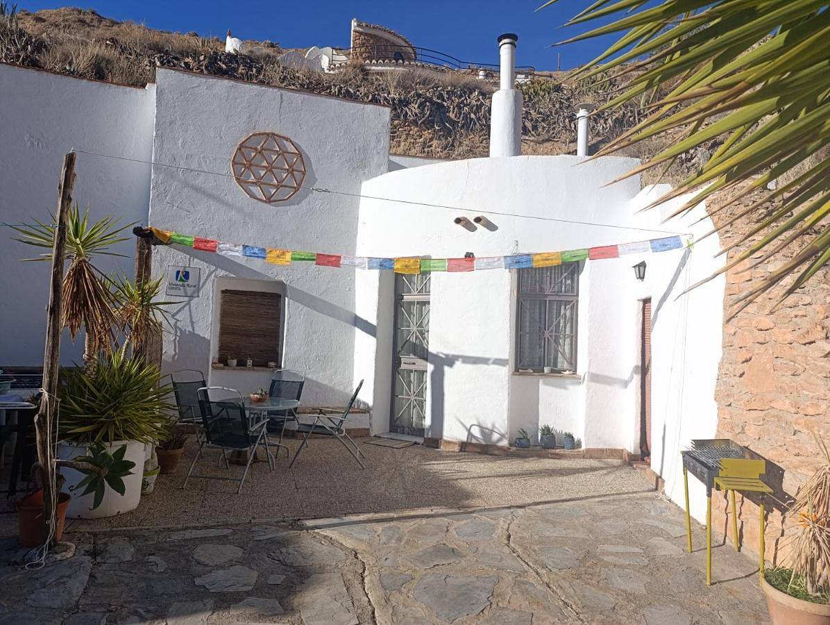 Cuevas del Sol in Gorafe, Géoparc de Grenade