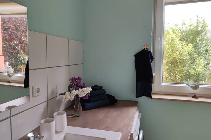 Ganze Wohnung, Storchennest mit großem Garten für Urlaubsgäste in Wachow, Nauen