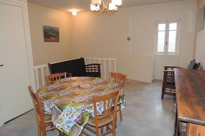 Location de vacances pour 6 personnes, animaux acceptés dans Saint-Myon