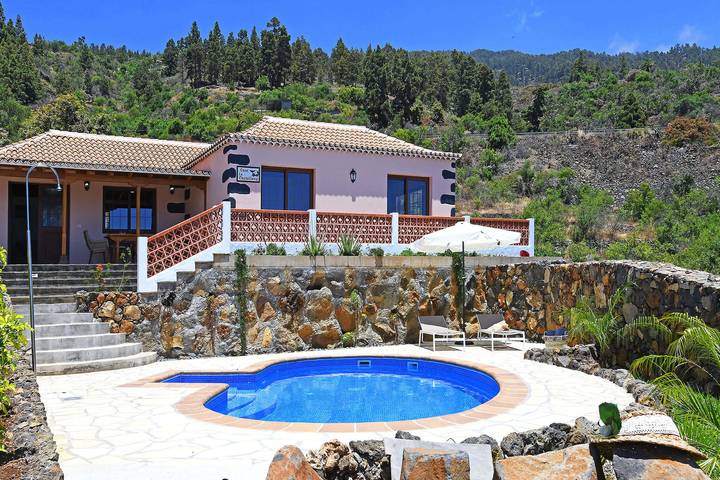 Ferienhaus für 4 Personen, mit Garten und Terrasse sowie Seeblick auf den Kanaren