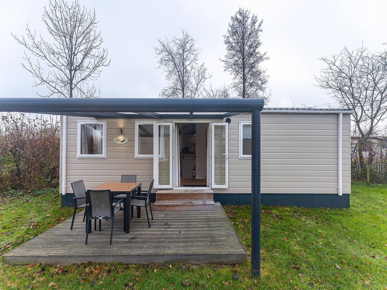 Familiehuis met 2 slaapkamers vlakbij de duinen in Burgh-Haamstede, Zeeuwse Kust