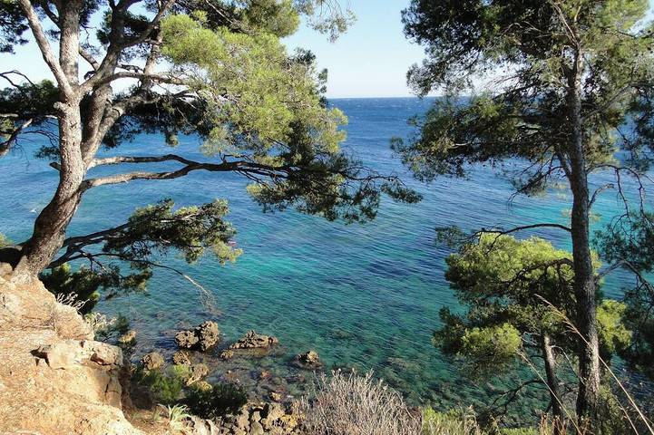 Ferienwohnung für 4 Personen, mit Terrasse und Garten sowie Pool - 1