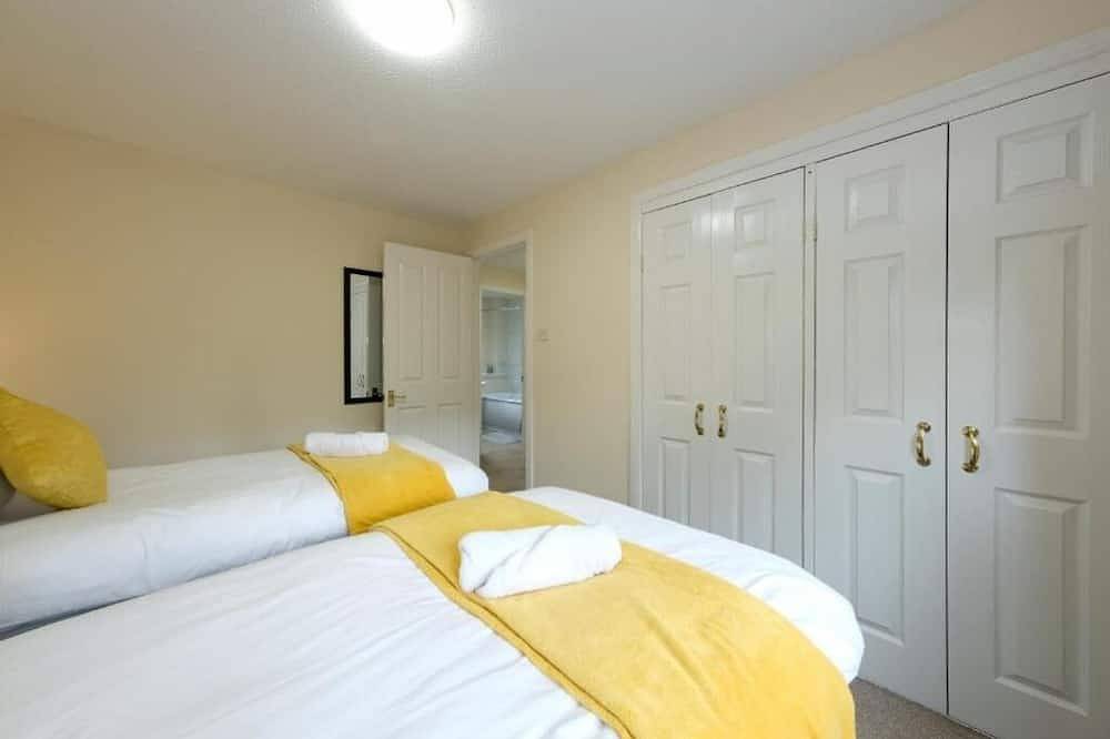 Entire apartment, Pure Apartments Commuter- Dunfermline South in Dunfermline, Fife region