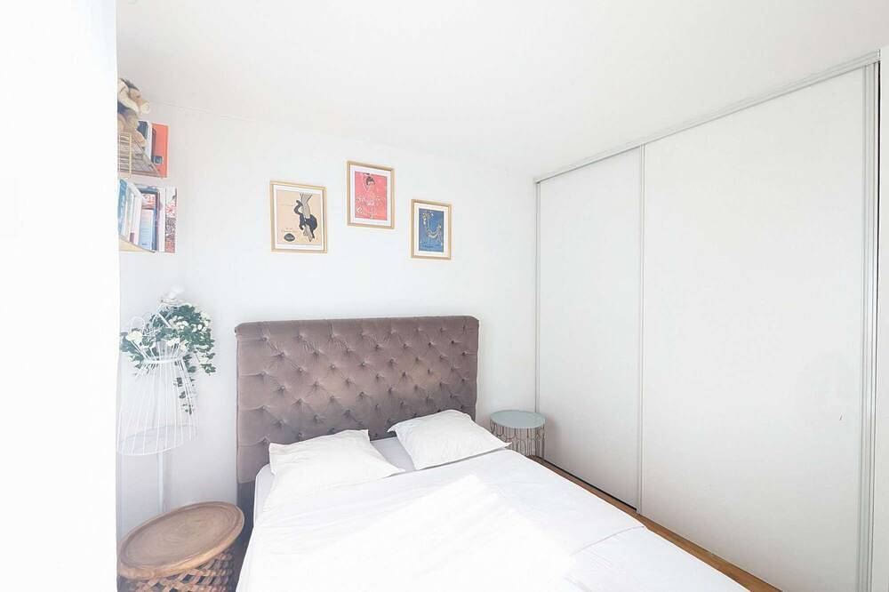 Ganze Wohnung, Chic and comfortable apartment with parking in Asnières-sur-Seine, Hauts-de-Seine