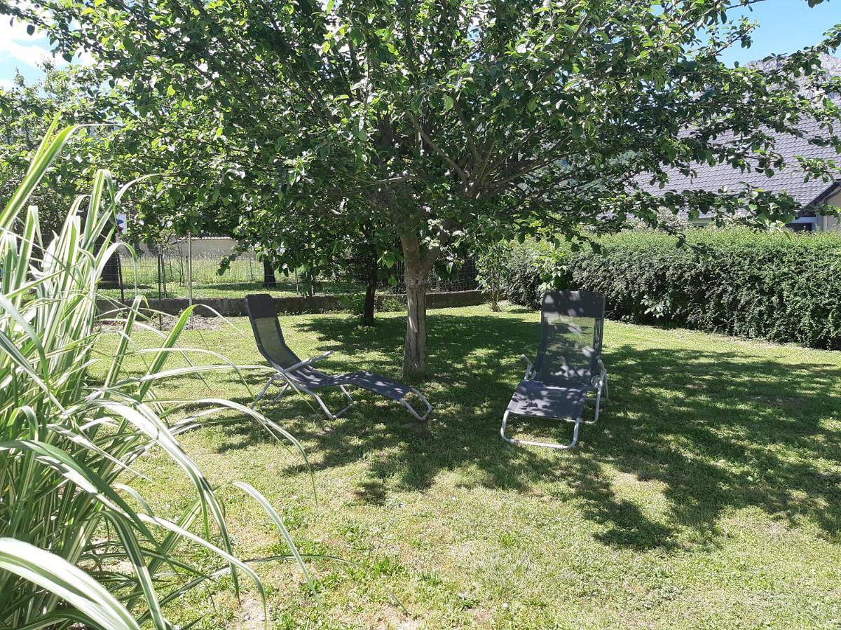 Gîte la Treille Nature au Clos des Pradals Ariège in Banat, Tarascon-sur-Ariège