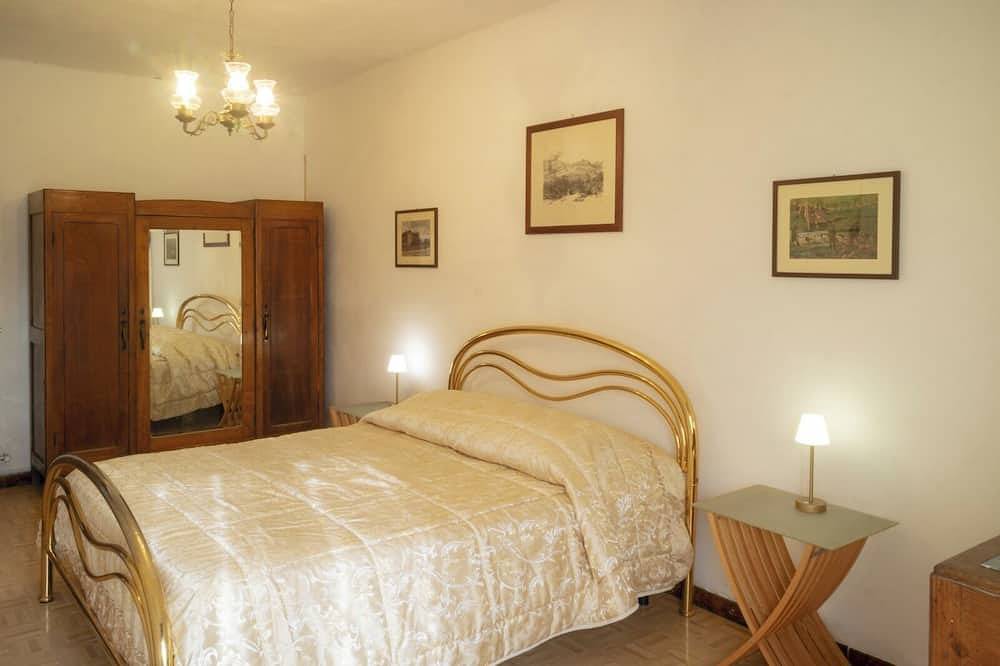 In the bathing countryside in Bagnoregio, Viterbo Provinz