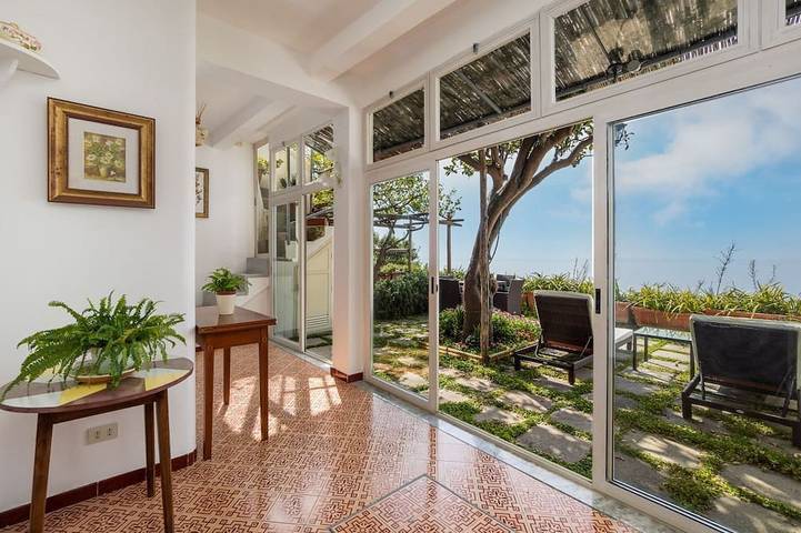 Casa vacanza per 4 persone, con terrazza e giardino - 1