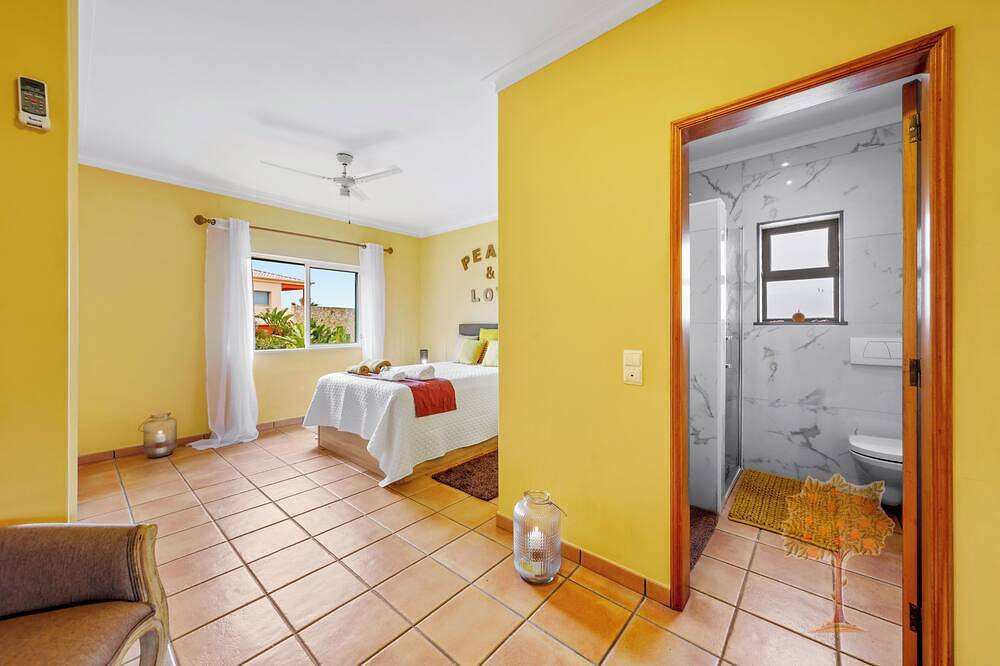 \"Orange Tree Villa Alvor - South - Facing Family Villa with Private Poll\" in Montes de Alvor, Alvor