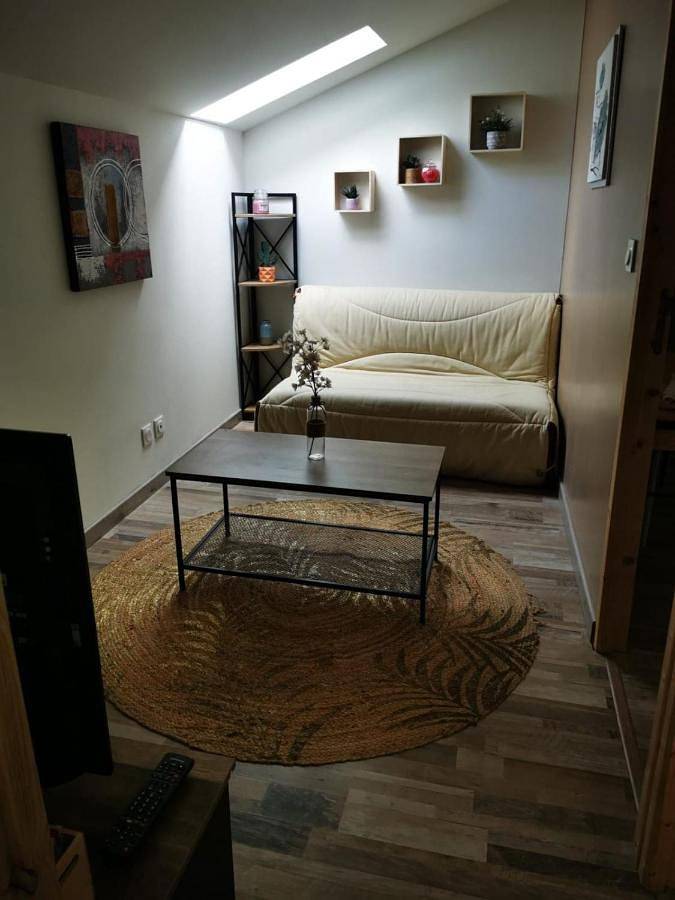 Gîte pour 3 personnes, avec jardin et vue à Chantonnay - 2