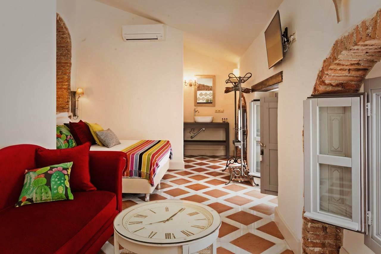 Small Double Room in Frigiliana Road, Frigiliana