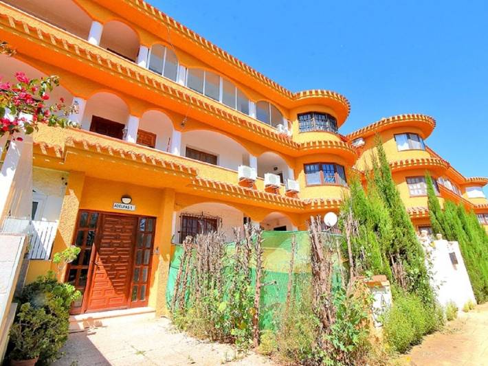 Ferienwohnung für 4 Personen, mit Balkon und Pool - 1