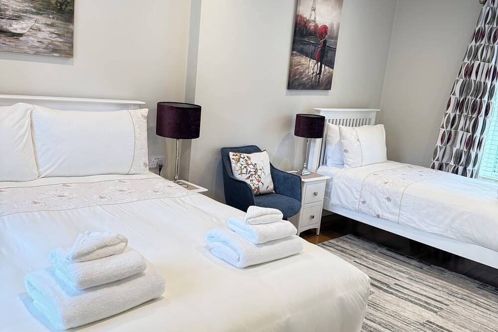Cosy Home. Killarney Town Centre 5 minute walk - Free Parking/Wifi - sleeps 6 in Killarney, Killarney National Park
