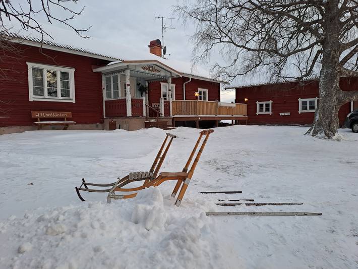 Hus för 6 Personer med trädgård in Dalarna