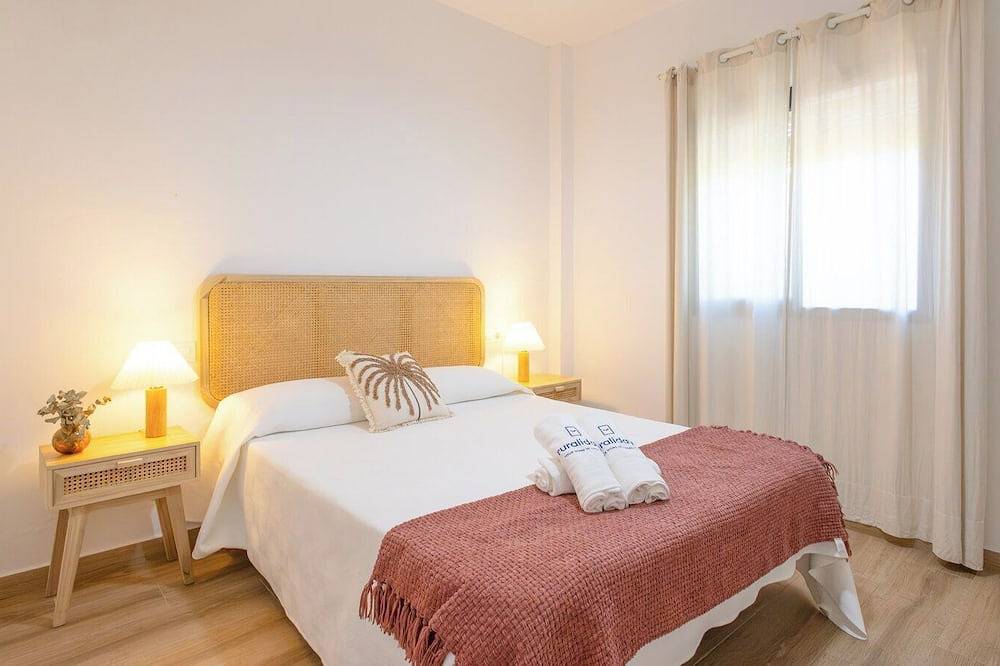 El Moral Prado del Rey by Ruralidays in Prado del Rey, White Villages