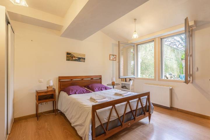 Casa de vacaciones 'La Maison Télémaque' con terraza privada, jardín privado y Wi-Fi in Marennes, Côte de Beauté