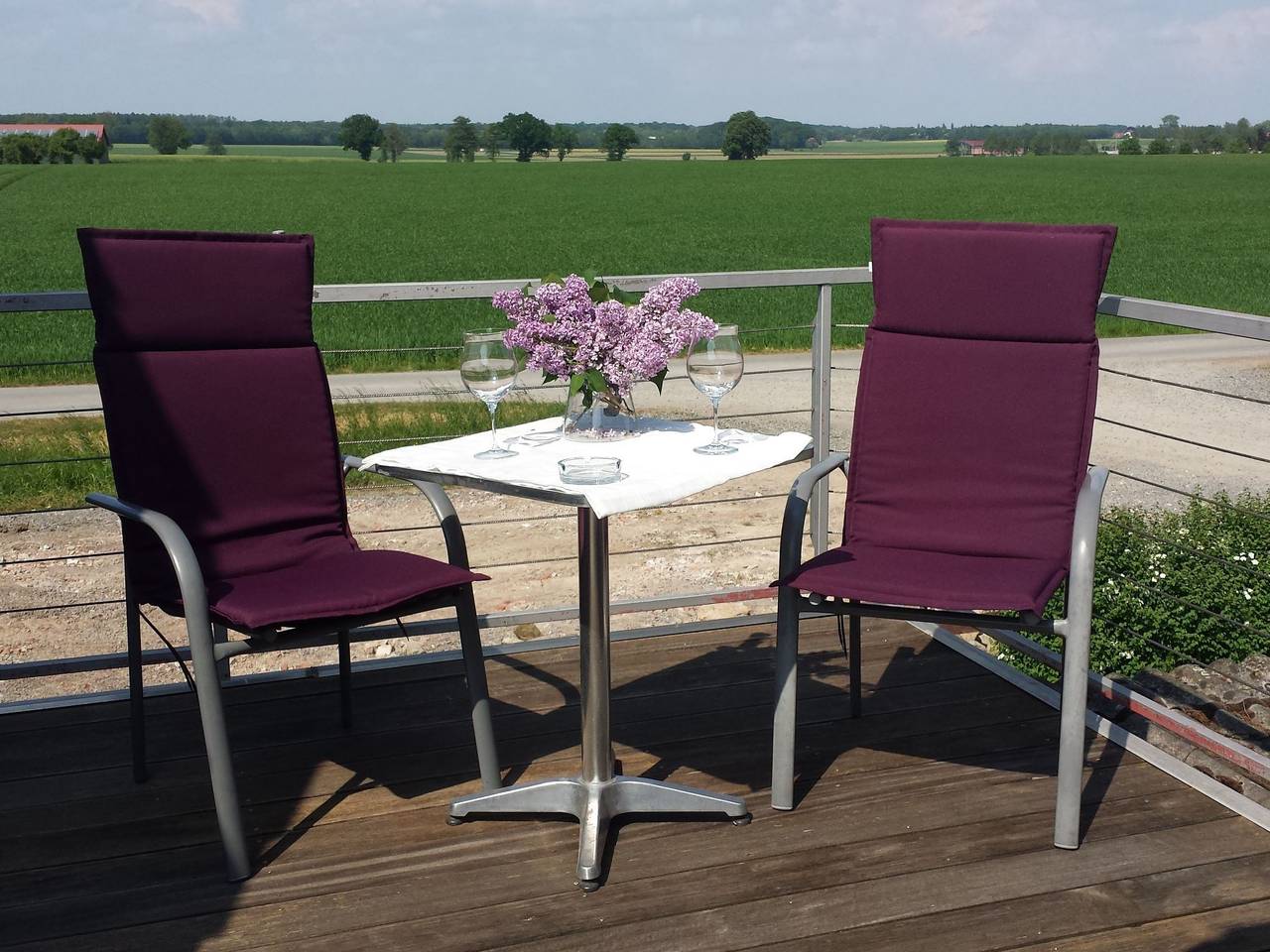 Ganze Wohnung, In Volksdorf mit Großer Terrasse in Meerbeck, Landkreis Schaumburg